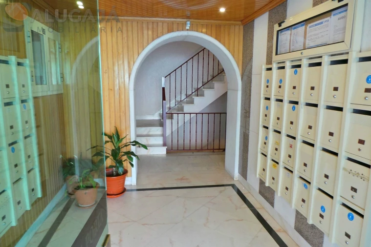 Apartamento T2 para Arrendamento em Cacém e São Marcos Foto 26