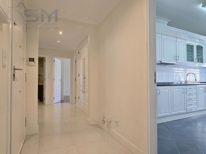 Apartamento T2 para Arrendamento em Cacém e São Marcos Foto 6