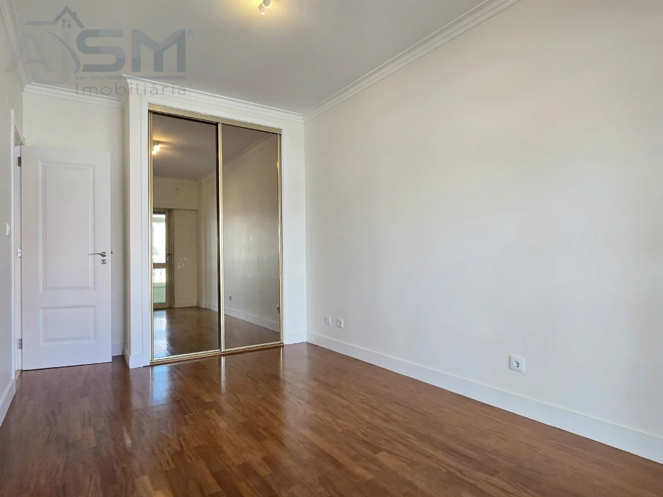 Apartamento T2 para Arrendamento em Cacém e São Marcos Foto 16