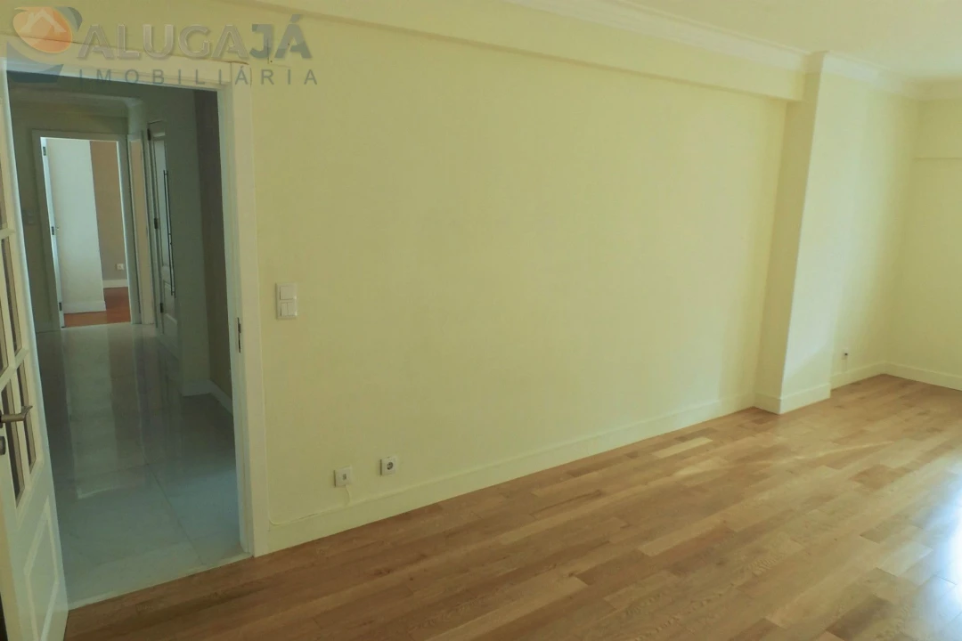 Apartamento T2 para Arrendamento em Cacém e São Marcos Foto 6