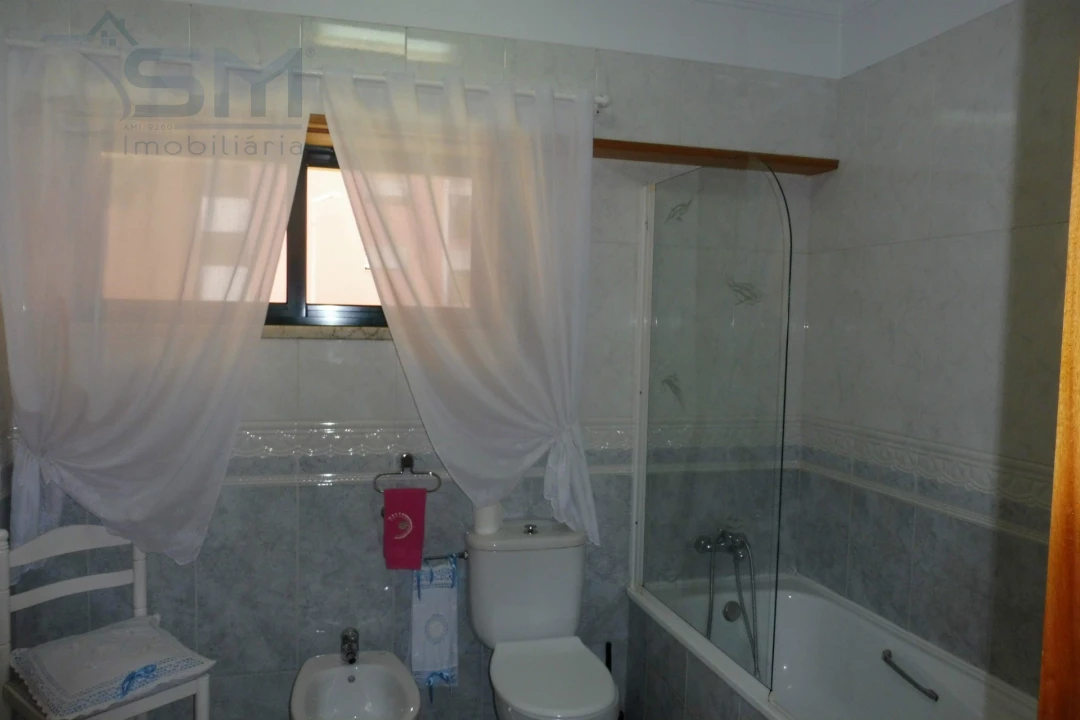 Apartamento T1 para Arrendamento em Cacém e São Marcos Foto 11