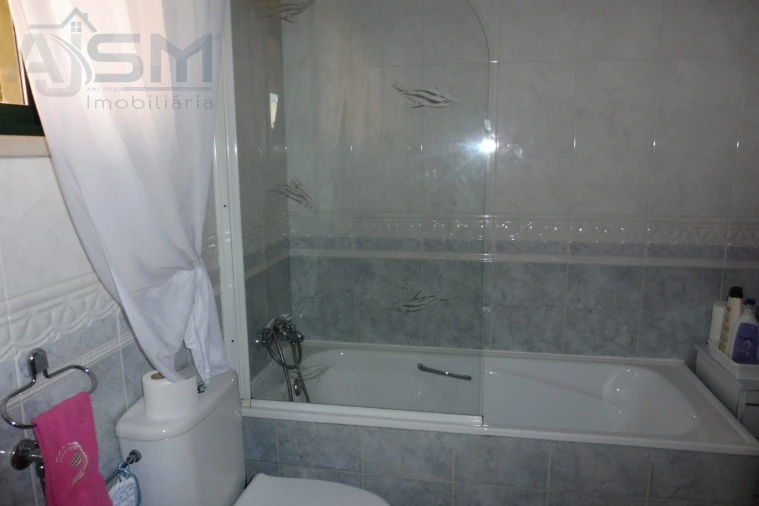 Apartamento T1 para Arrendamento em Cacém e São Marcos Foto 13