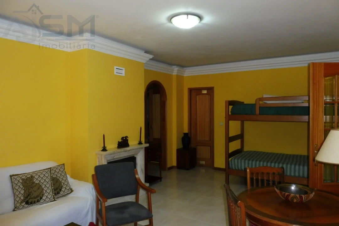 Apartamento T1 para Arrendamento em Cacém e São Marcos Foto 3