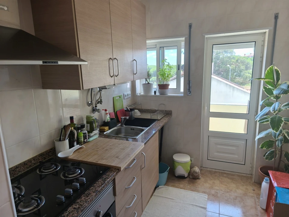 Apartamento T2 para Arrendamento em Alcabideche Foto 5
