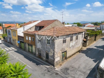 Moradia T3 para Venda em Merelim (São Paio), Panoias e Parada de Tibães