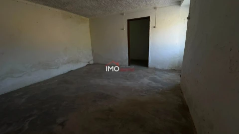 Quinta T3 para Venda em Santa Maria de Marvão