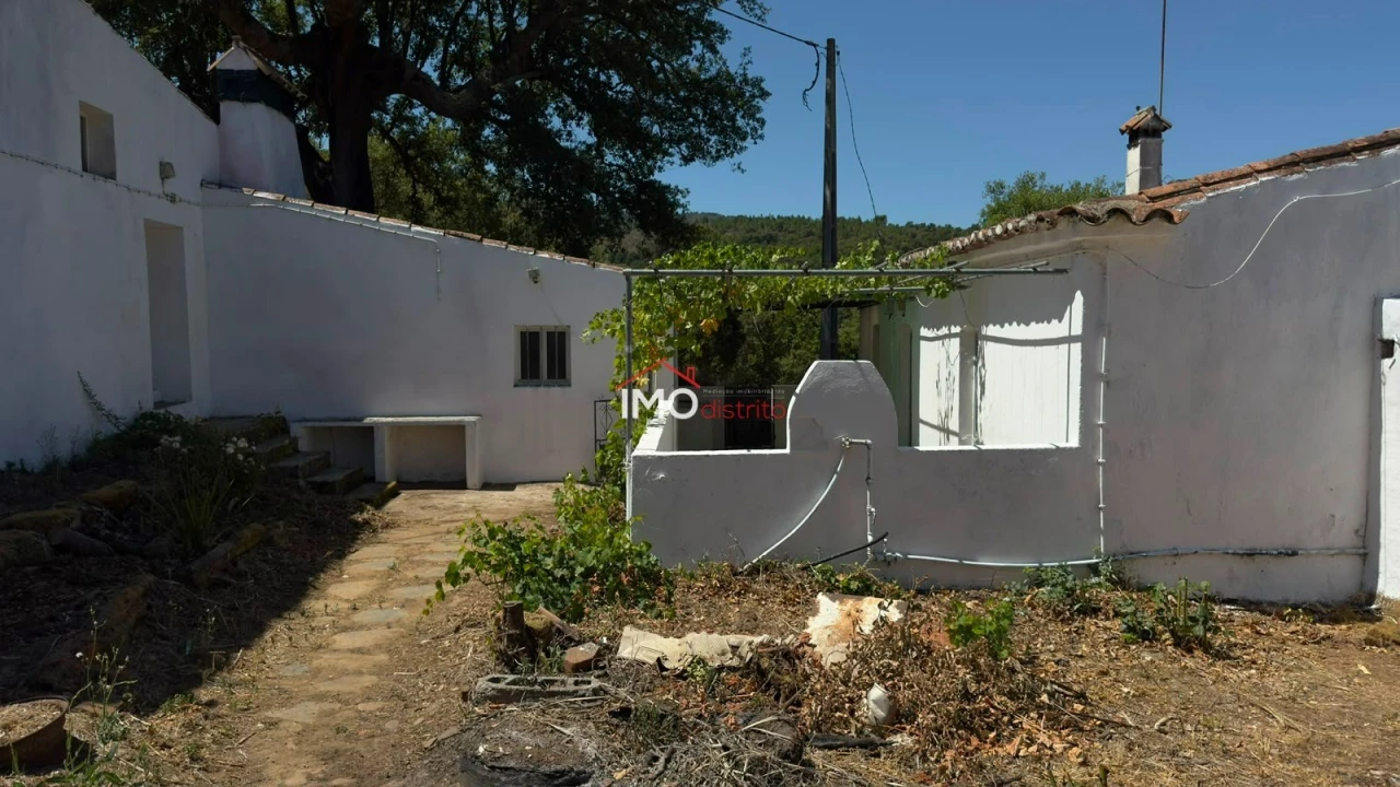 Quinta T3 para Venda em Santa Maria de Marvão Foto 5
