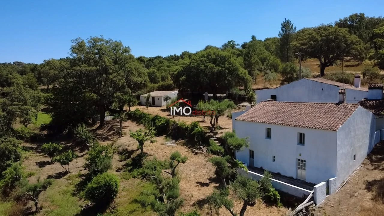 Quinta T3 para Venda em Santa Maria de Marvão Foto 19