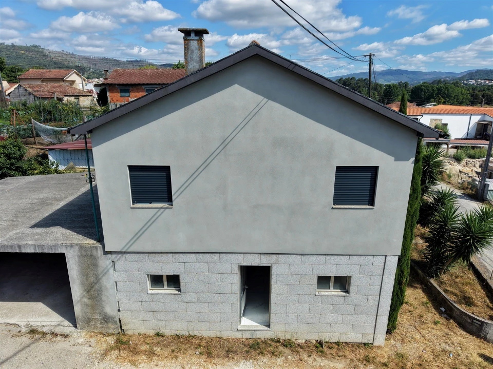 Moradia T3 para Venda em Beire Foto 43