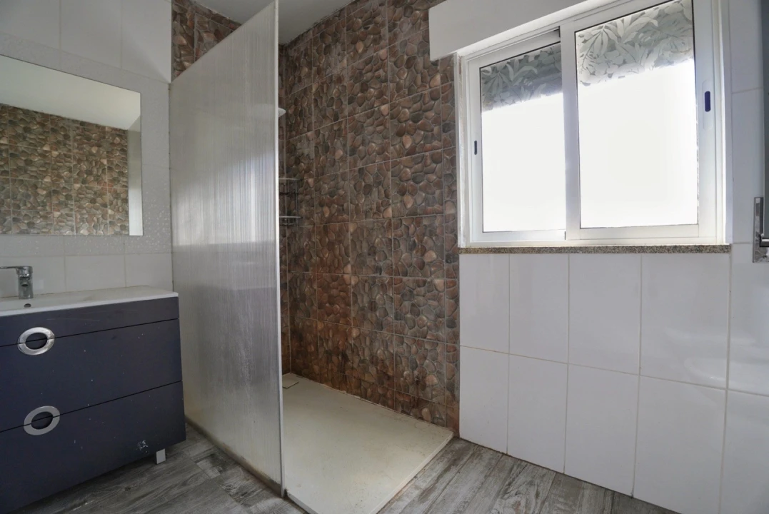 Moradia T3 para Venda em Beire Foto 7