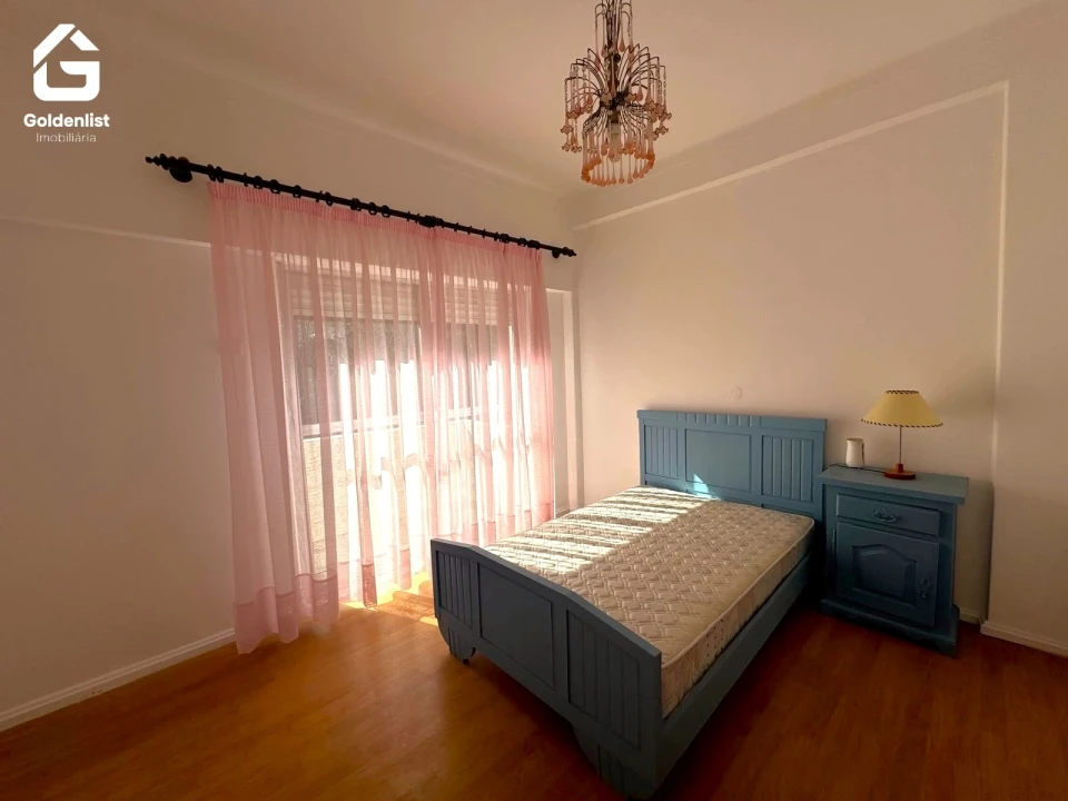Apartamento T3 para Venda em Espírito Santo, Nossa Senhora da Graça e São Simão Foto 4