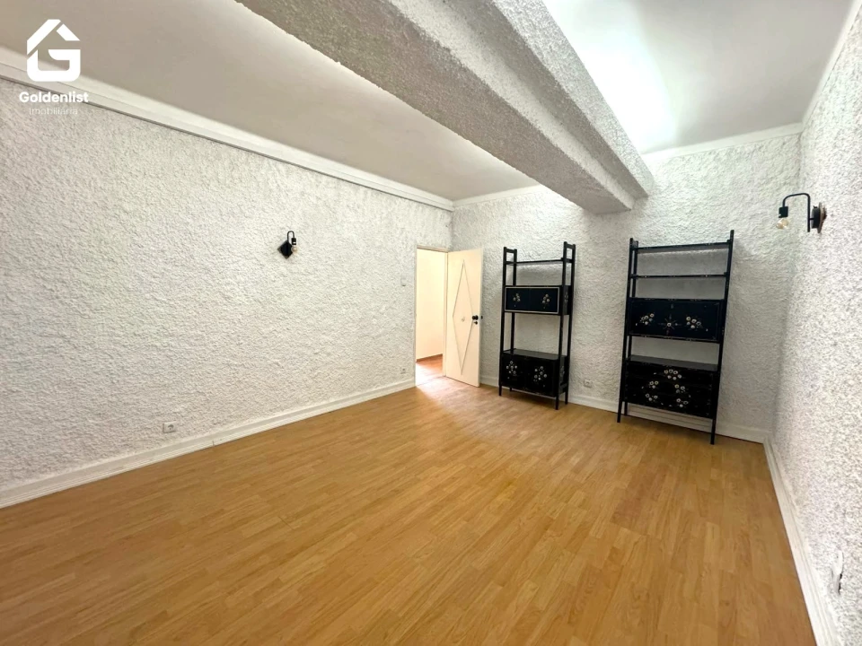 Apartamento T3 para Venda em Espírito Santo, Nossa Senhora da Graça e São Simão Foto 17