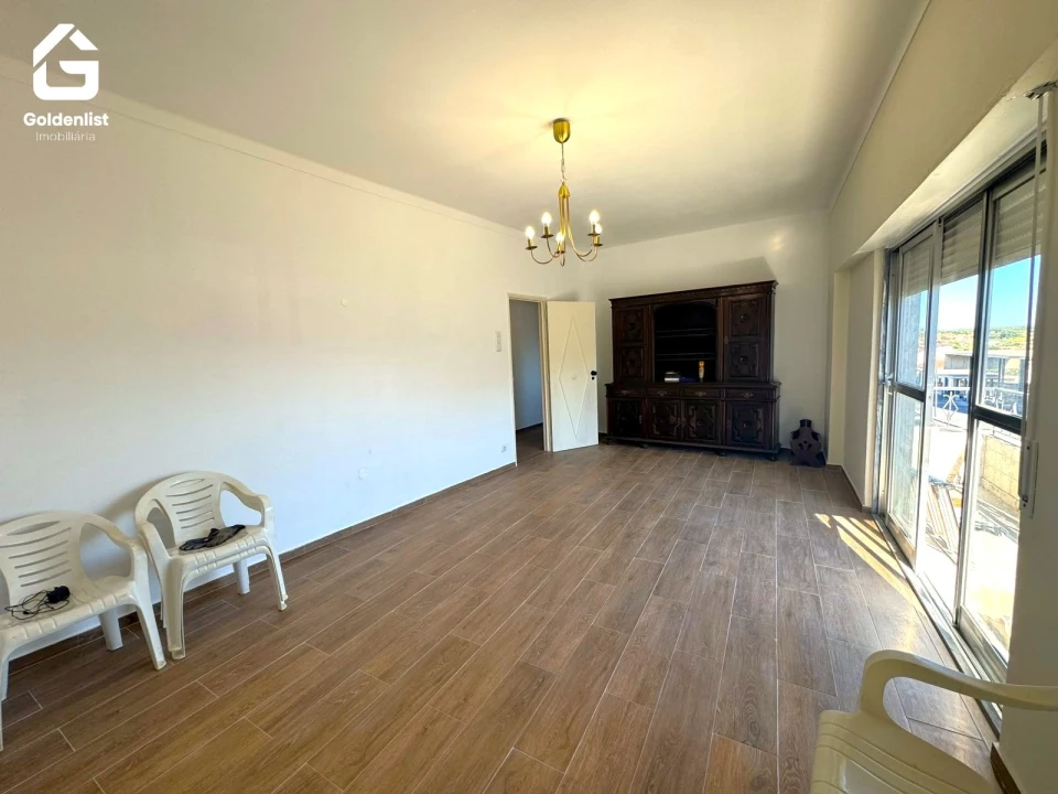 Apartamento T3 para Venda em Espírito Santo, Nossa Senhora da Graça e São Simão Foto 13
