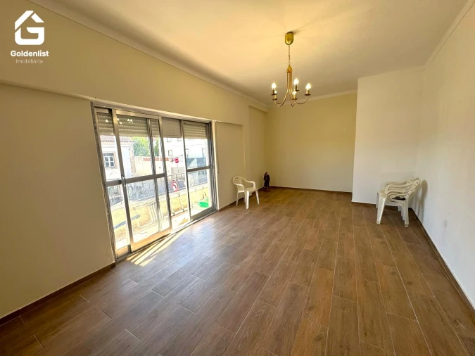 Apartamento T3 para Venda em Espírito Santo, Nossa Senhora da Graça e São Simão Foto 12