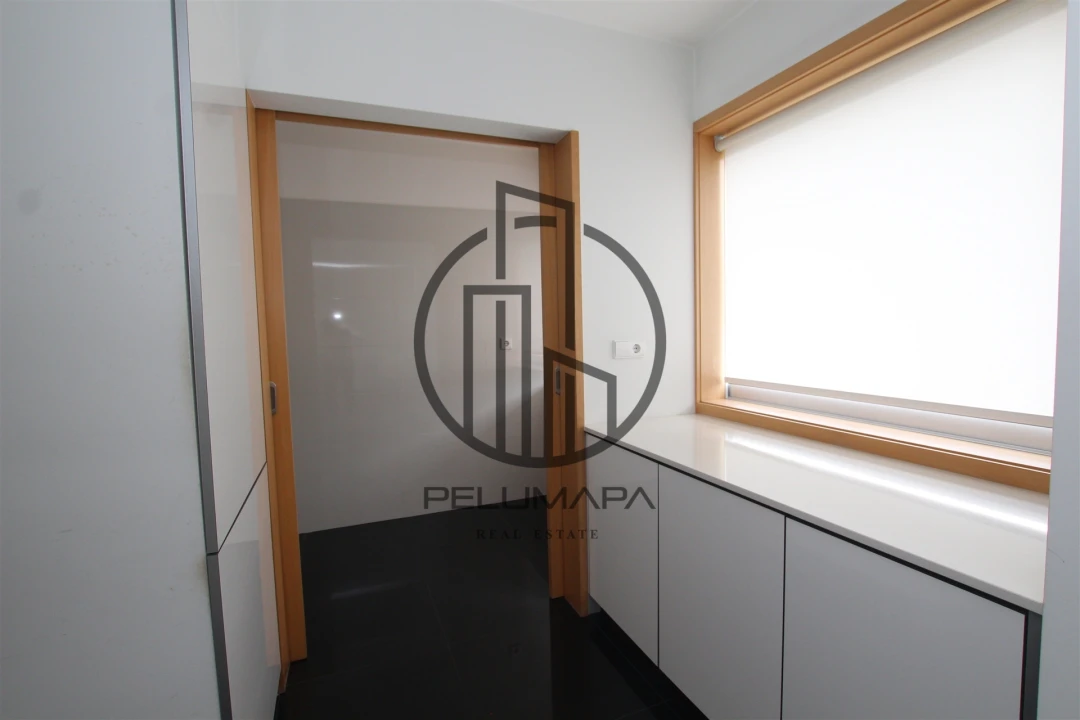 Apartamento T2 para Venda em Vila Nova de Famalicão e Calendário Foto 11