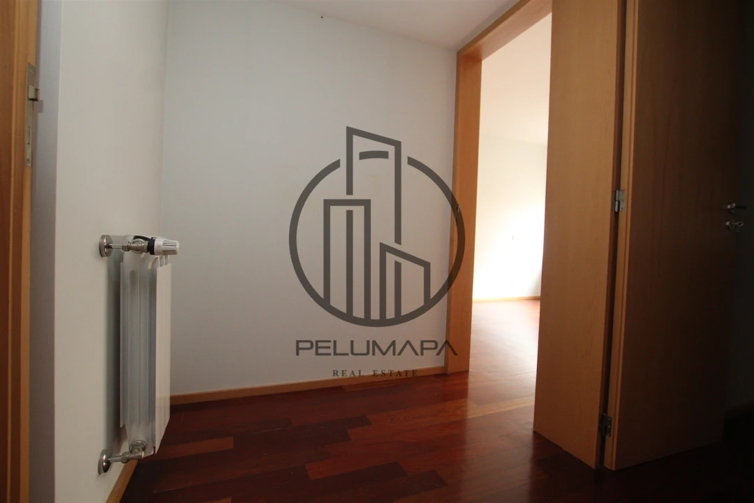 Apartamento T2 para Venda em Vila Nova de Famalicão e Calendário Foto 7
