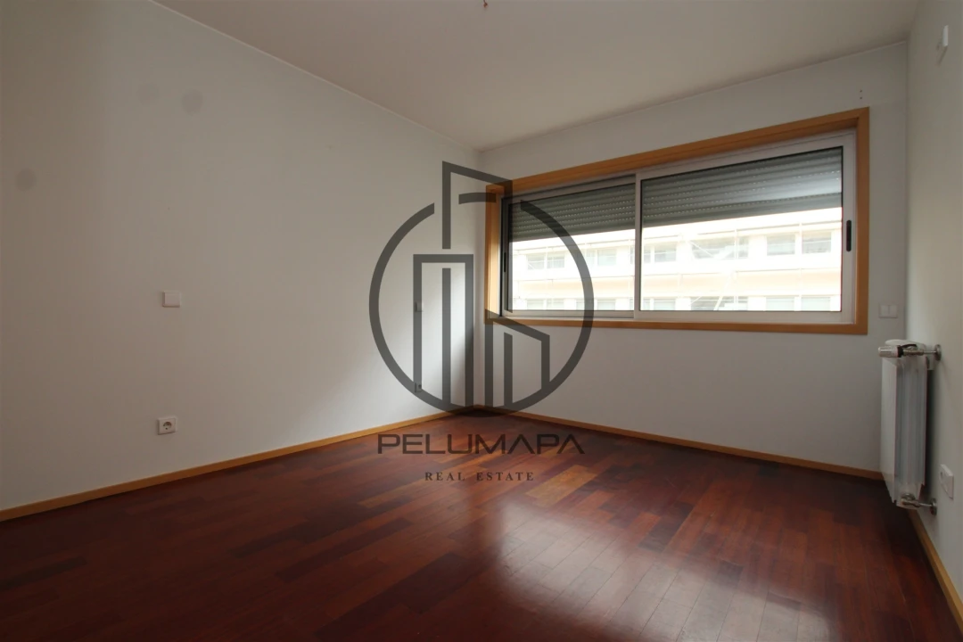 Apartamento T2 para Venda em Vila Nova de Famalicão e Calendário Foto 5