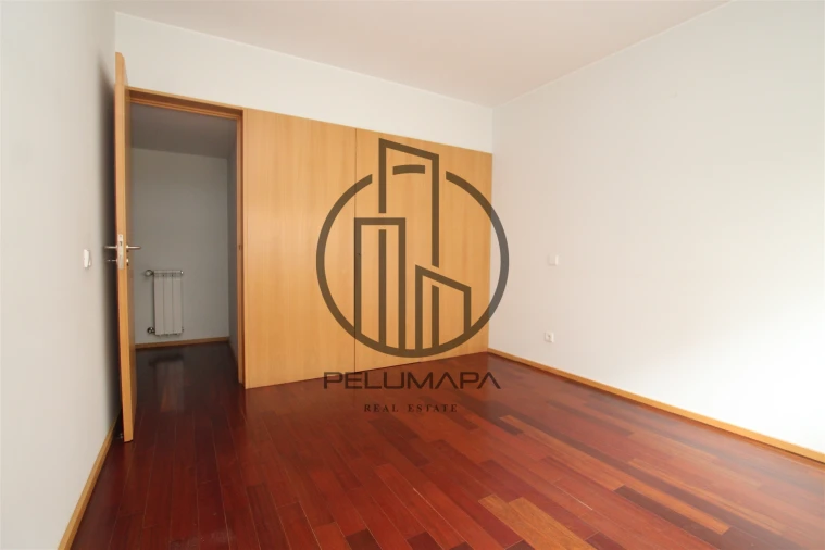 Apartamento T2 para Venda em Vila Nova de Famalicão e Calendário Foto 6