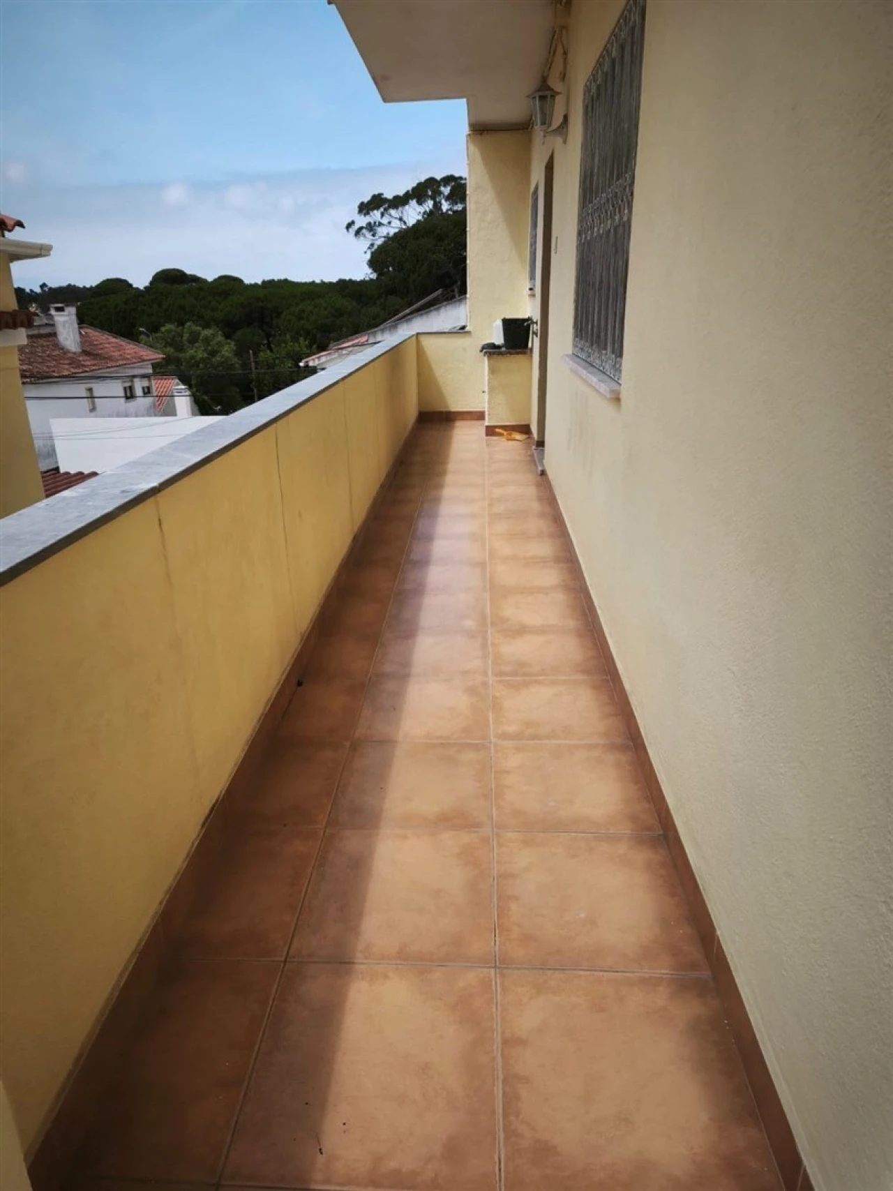 Apartamento T2 para Arrendamento em Alcabideche Foto 4