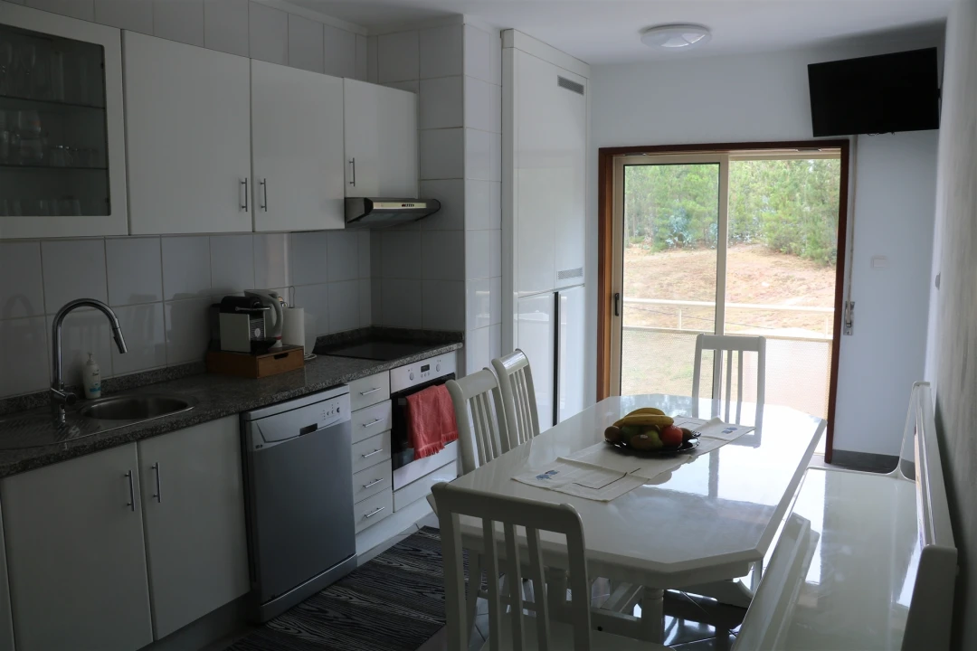 Apartamento T2 para Venda em Lustosa e Barrosas (Santo Estêvão) Foto 8
