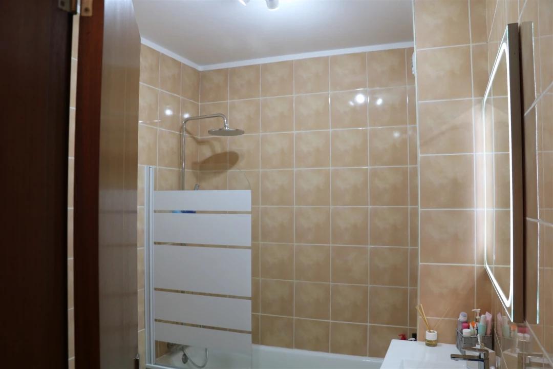 Apartamento T2 para Venda em Lustosa e Barrosas (Santo Estêvão) Foto 16