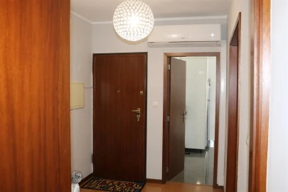 Apartamento T2 para Venda em Lustosa e Barrosas (Santo Estêvão)