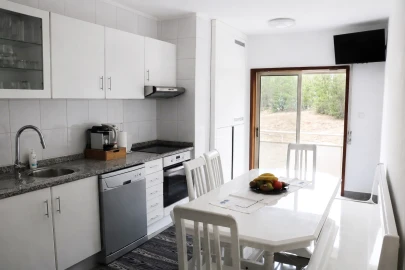 Apartamento T2 para Venda em Lustosa e Barrosas (Santo Estêvão)