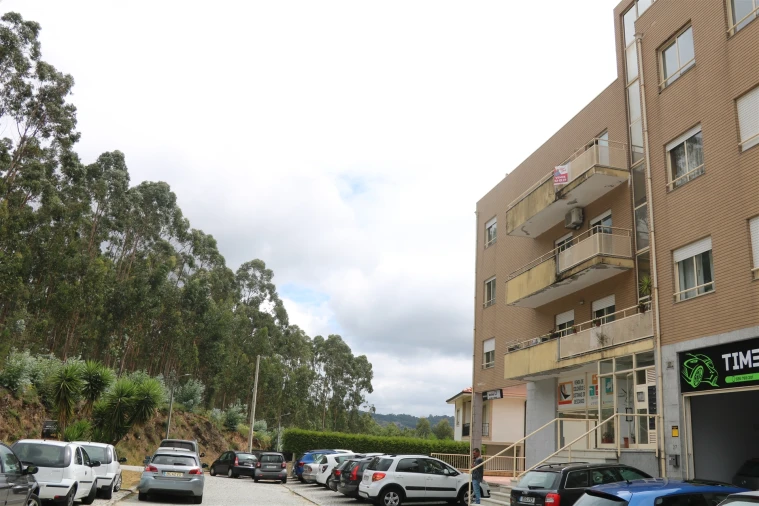 Apartamento T2 para Venda em Lustosa e Barrosas (Santo Estêvão) Foto 3
