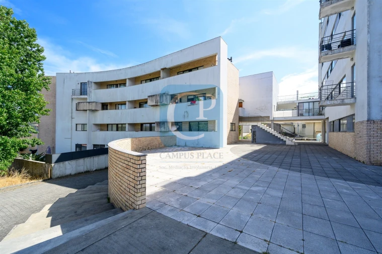 Apartamento T2 para Venda em Valongo Foto 30