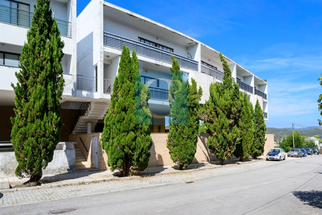 Apartamento T2 para Venda em Valongo Foto 1