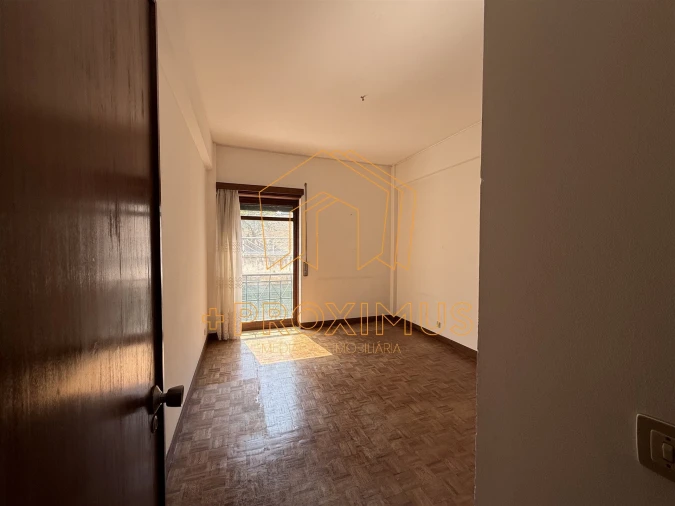 Apartamento T3 para Venda em Buarcos Foto 14