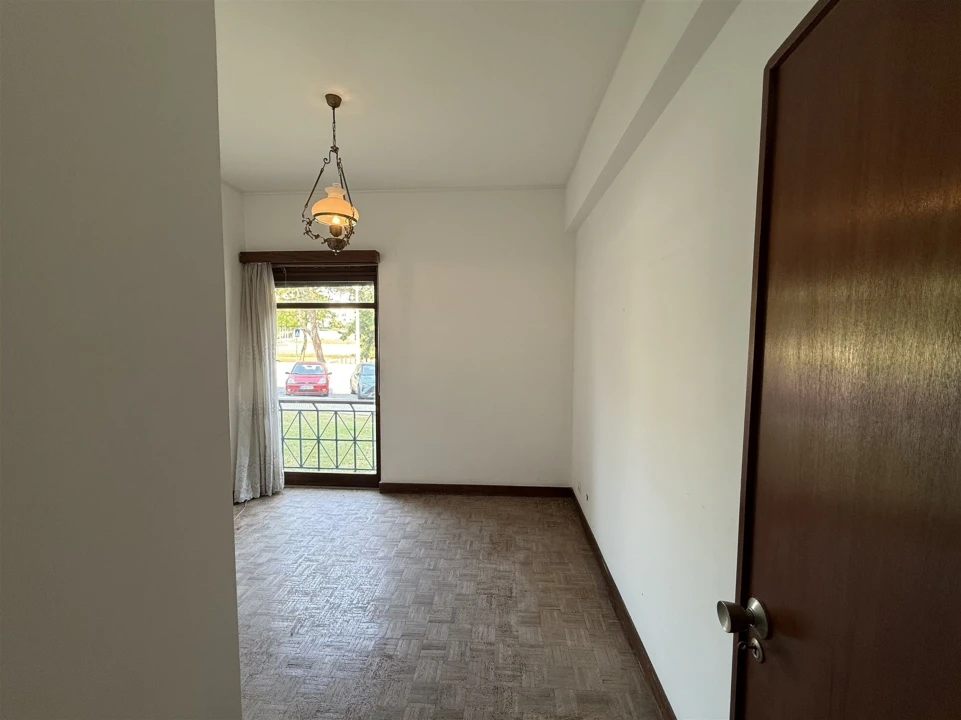 Apartamento T3 para Venda em Buarcos Foto 12