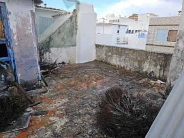 Moradia T1 para Venda em Olhão
