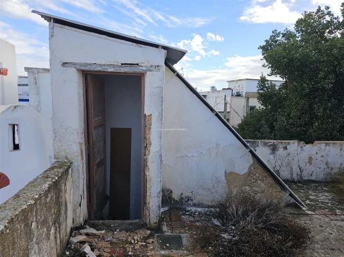 Moradia T1 para Venda em Olhão Foto 5