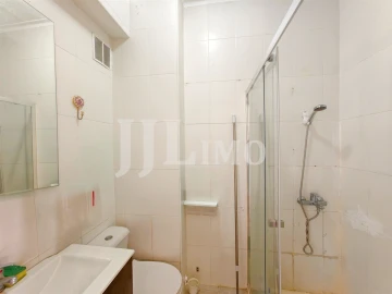 Apartamento T4 para Arrendamento em Águas Livres