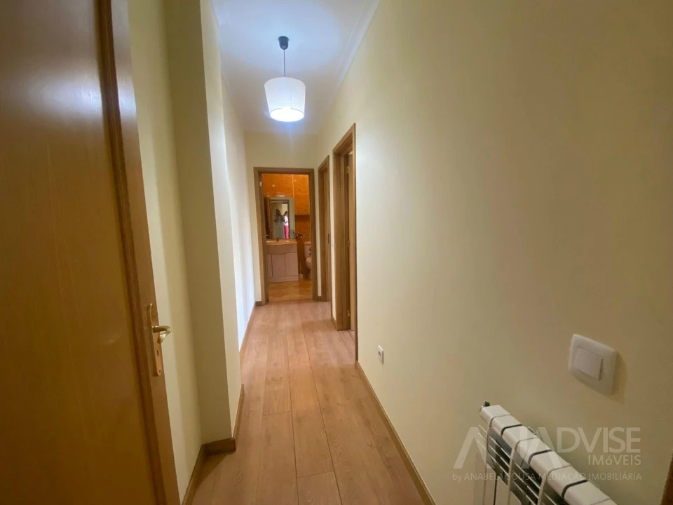 Apartamento T2 para Venda em Viseu Foto 22