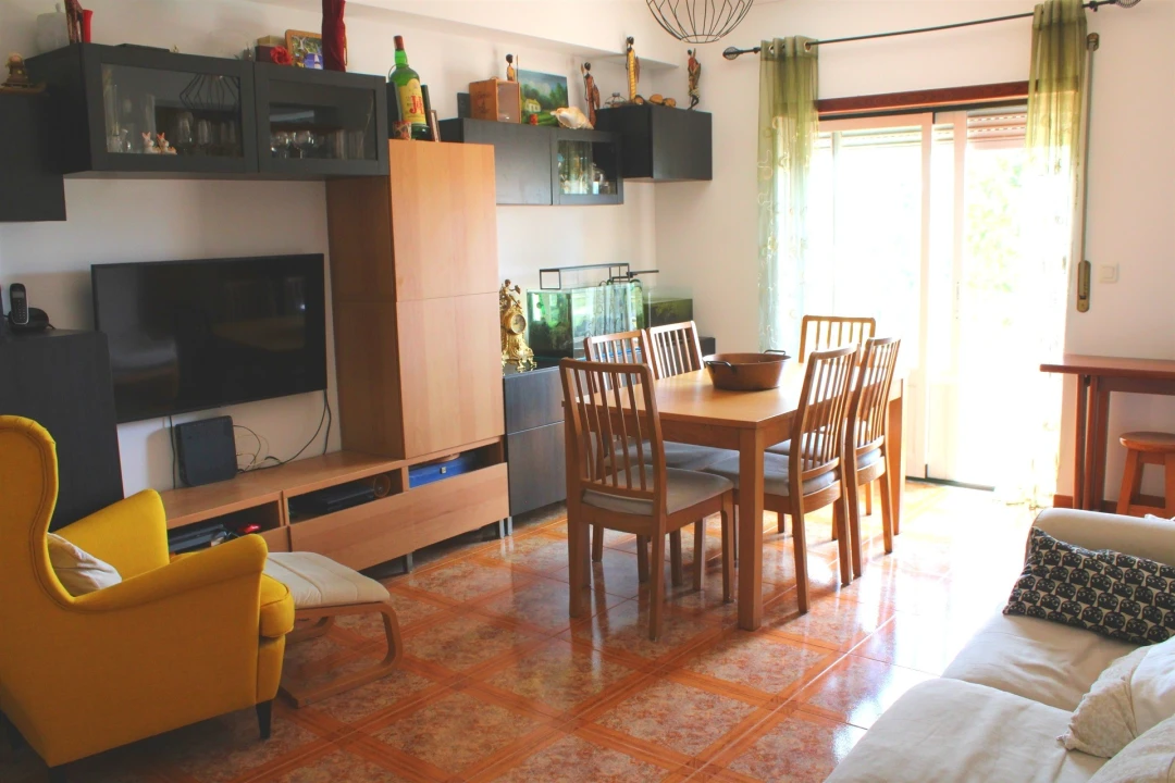 Apartamento T2 para Venda em Lourinhã e Atalaia Foto 18