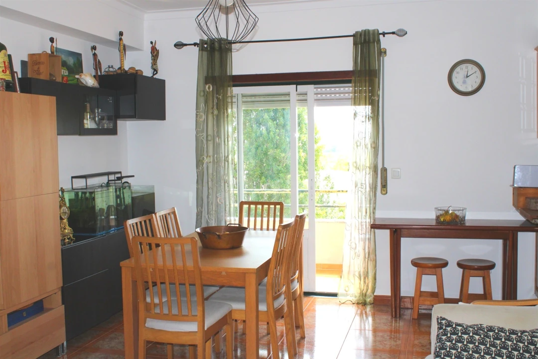 Apartamento T2 para Venda em Lourinhã e Atalaia Foto 33