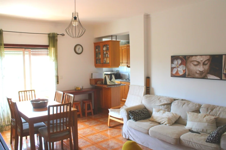 Apartamento T2 para Venda em Lourinhã e Atalaia Foto 21