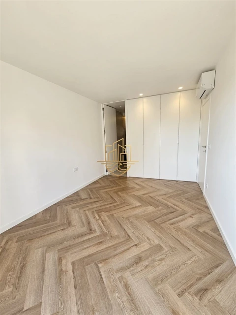 Apartamento T3 para Venda em Ramalde