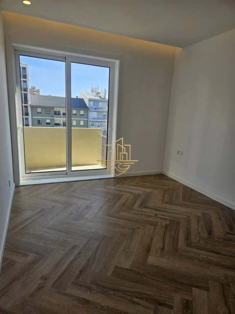 Apartamento T3 para Venda em Ramalde
