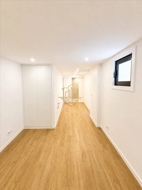 Apartamento T3 para Venda em Ramalde