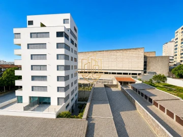 Apartamento T3 para Venda em Ramalde