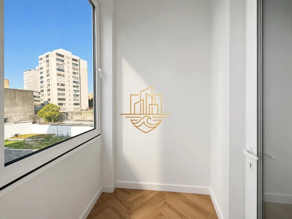 Apartamento T3 para Venda em Ramalde Foto 13