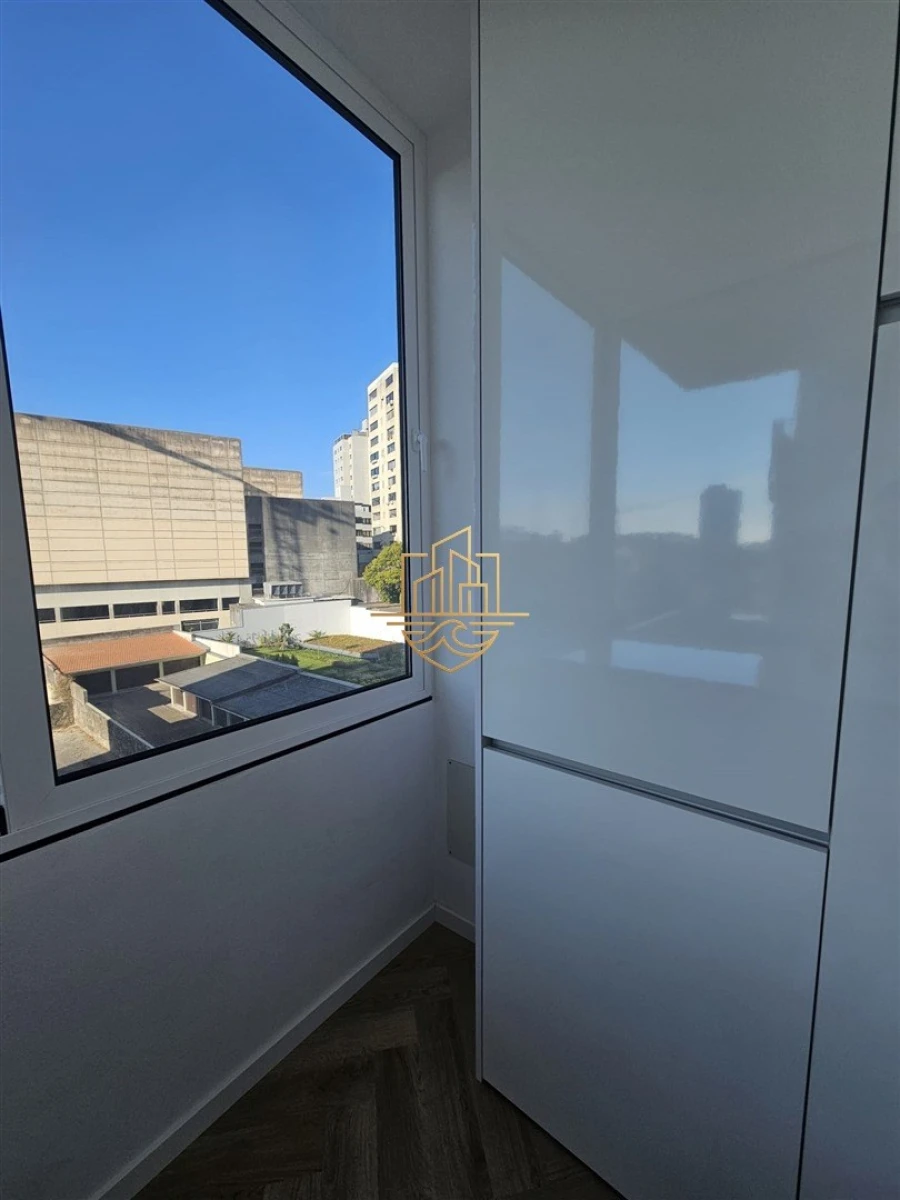Apartamento T3 para Venda em Ramalde Foto 48