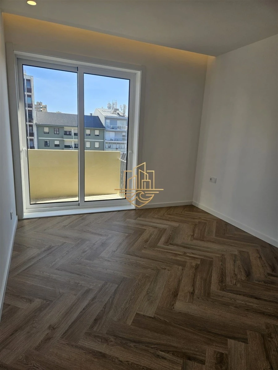 Apartamento T3 para Venda em Ramalde Foto 44
