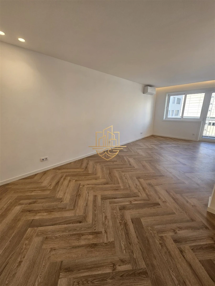 Apartamento T3 para Venda em Ramalde Foto 6