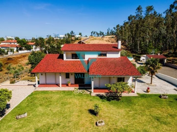 Moradia T4 para Venda em Arrabal