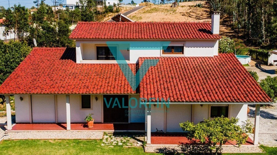 Moradia T4 para Venda em Arrabal
