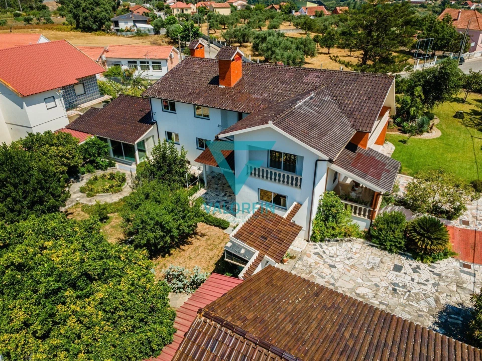 Moradia T9 para Venda em Vermoil Foto 3
